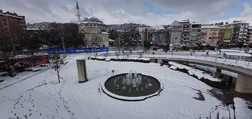 Beyaz gelinliğini giyen Kocaeli bir öteki hoş