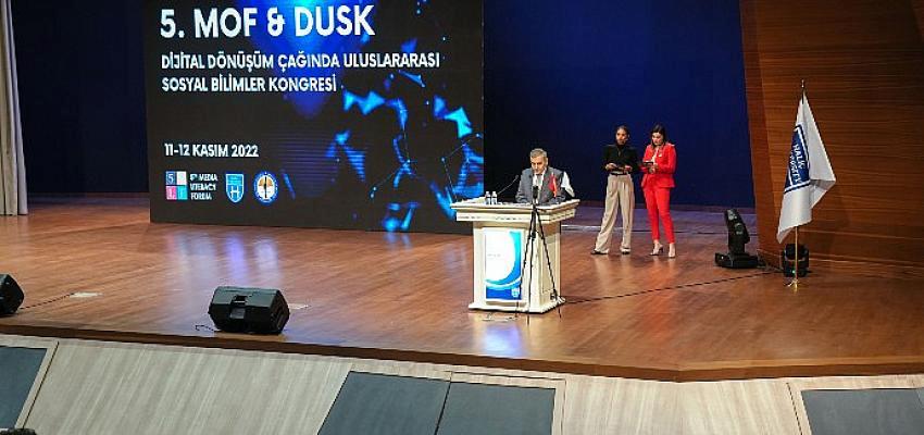 Haliç Üniversitesi’nde “Dijital Dönüşüm Çağında Uluslararası Sosyal Bilimler Kongresi” Gerçekleşti