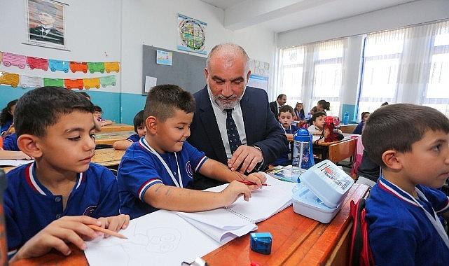 Canik Belediyesi’nden Öğrencilere Karne Hediyesi