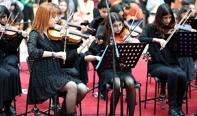 Çocuk Senfoni Yine Sanatseverleri Büyüledi