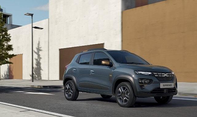 Dacia’da Elektrik Devrimini Başlatan Spring Yeni Extreme Donanımı ve Motoruyla İlk Kez Sahnede