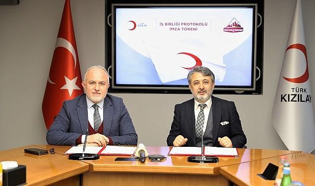 Kızılay İle Türkiye Dağcılık Federasyonu Afet ve İlk Yardımda İş Birliği Yapacak