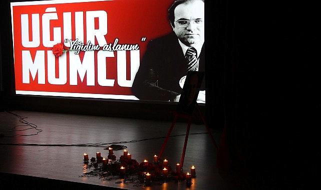 Uğur Mumcu AKM’de Türkülerle Anıldı