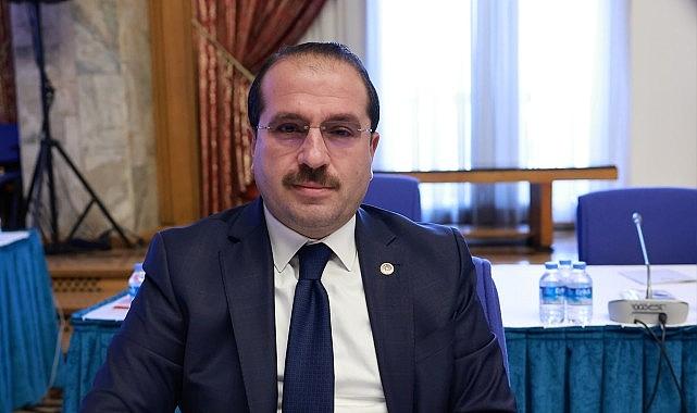 AK Parti İzmir Milletvekili Yaşar Kırkpınar Soyer’in tarımsal yatırım yok açıklamasına tepki gösterdi