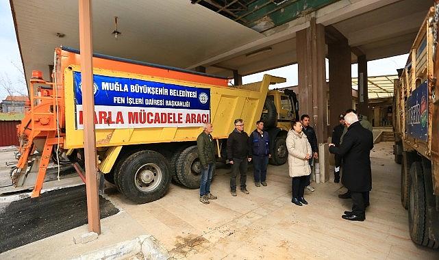 Başkan Gürün’e Karla Mücadeleye Yönelik Ekiplerden Bilgi Aldı