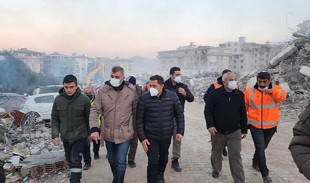 Başkan Sezer Hatay’da Depremzedelerin Taleplerini Dinledi