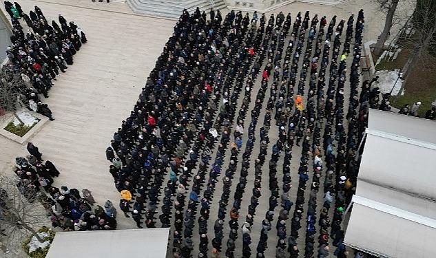 Deprem Şehidi Mehmet Camlı Ebedi Yolculuğuna Uğurlandı