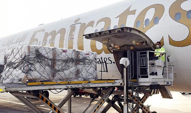 Emirates, Türkiye ve Suriye’deki depremzedelere acil yardım taşımak için insani hava köprüsü kuruyor