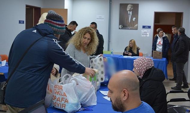 EÜ’de toplanan ayni yardımların ilk etabı deprem bölgesine gönderildi