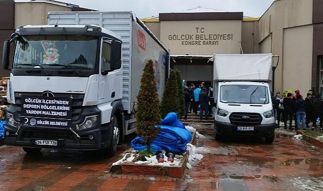 Gölcüklüler Tırları Yardım Doldurmaya Devam Ediyor