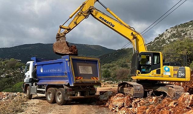 Kaş Bayındır Yolunda Genişletme Çalışması