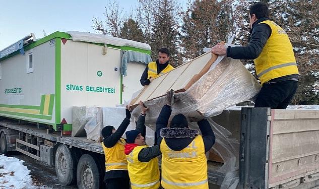 Sivas Belediyesi 20 Konteyner Araç Deprem Bölgesine Ulaştı…