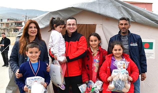 Başkan Kanar Hatay Arsuz’un Yaralarını Sarıyor