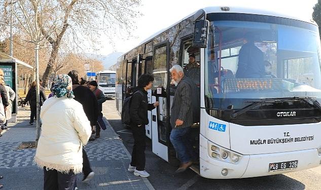 Muğla Büyükşehir Belediyesi Depremzedeleri Ücretsiz Taşıyor