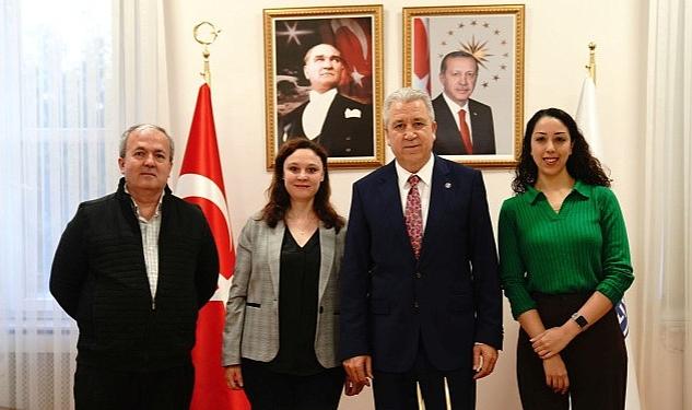 Egeli bilim insanları, yumurtalık kanserini erken evrede teşhis edecek biyosensör geliştirecek