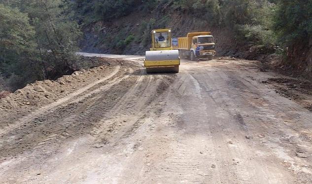 Muğla Büyükşehir, Milas’ta 473 Km Yol Çalışması Yaptı