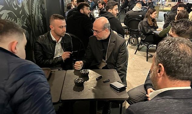 Selçuklu Belediye Başkanı Ahmet Pekyatırmacı, 14 Mayıs Cumhurbaşkanlığı ve Genel seçimleri kapsamında Bosna Hersek Mahallesi’nde kafe ziyaretleri gerçekleştirdi