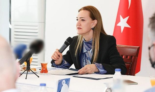 Tarihe Not Düşen 46 Dakika 46 Saniye. DEÜ’nün Deprem Belgeselinin Basın Gösterimi Yapıldı