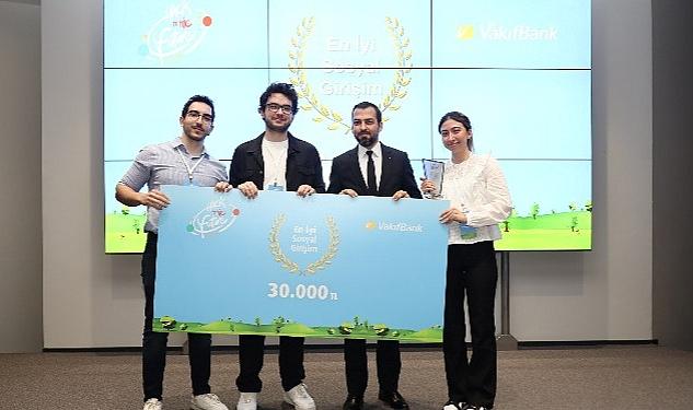 VakıfBank Hack to the Future’da gençler geleceğin bankacılığını bugünden tasarladı