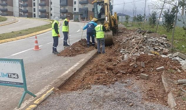 Yol Bakım Timi bozuk yol bırakmıyor