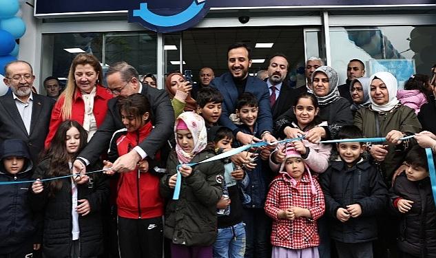 Bağcılar’da ihtiyaç sahipleri için ‘Sosyal Market’ açıldı