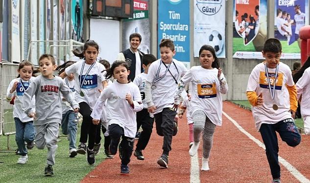 Çocuklar, Çocuk Maratonu’nda doyasıya eğlendi