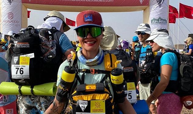 Marathon Des Sables’a katılan ilk Türk kadını Seda Nur Çelik, Depremden etkilenen çocuklar için Sahra Çölü’nde koştu