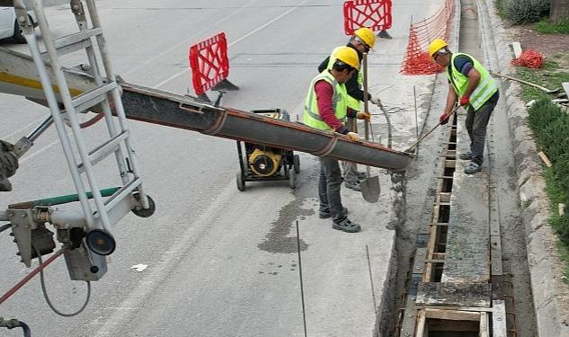 Torbalı Subaşı’nın kanalizasyon sorunu çözülüyor